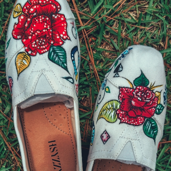 Shoes - Picture 14 of 15